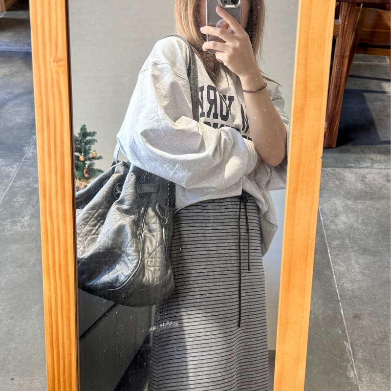 Dior 銀灰色大D餃子包-20