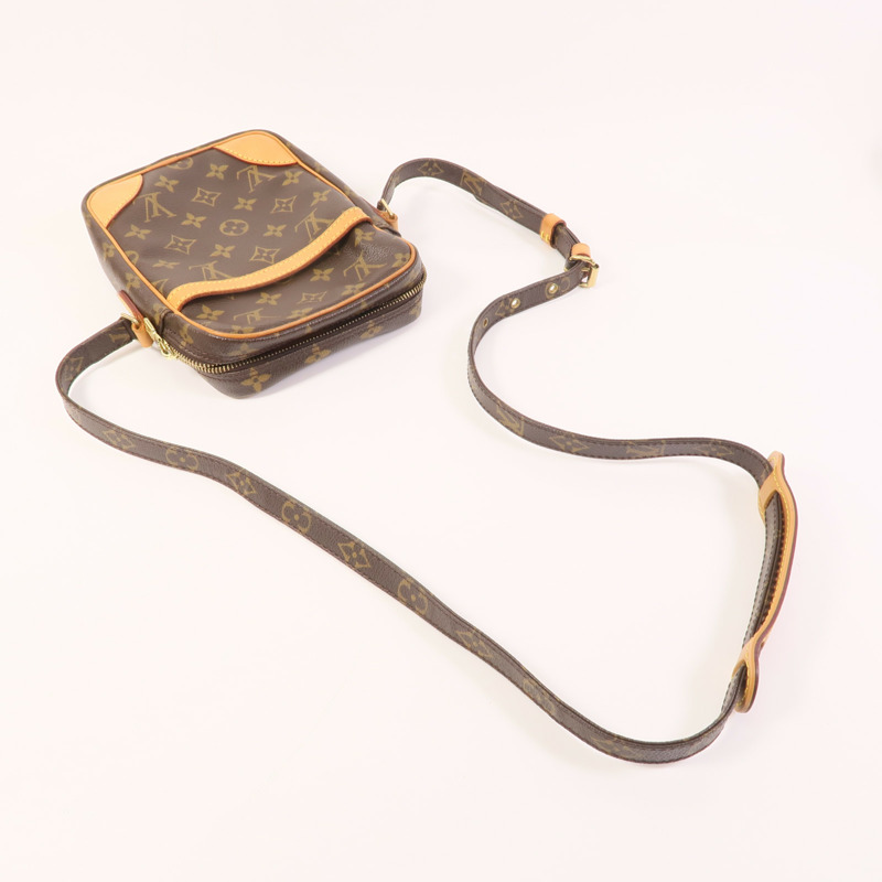 LOUIS VUITTON Monogram Danube金扣肩背袋-4