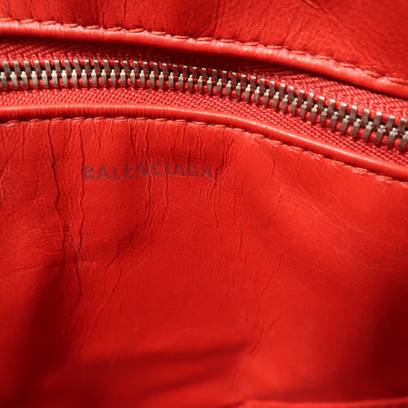 BALENCIAGA 牛皮皮革Triangle Duffle XS銀扣手挽肩背兩用袋-14