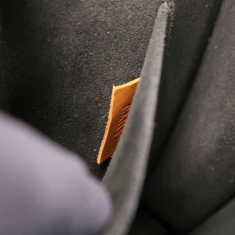 LOUIS VUITTON Monogram Reverse Dauphine MM金扣肩背袋-13