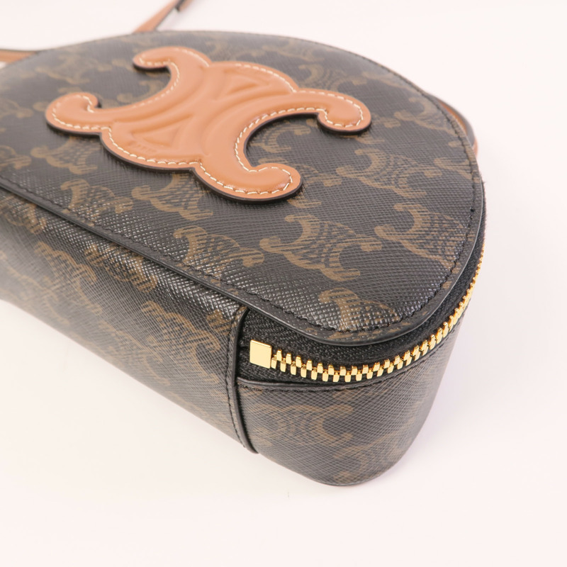 CELINE 塗層帆布Half Moon Case金扣手挽肩背兩用袋-6