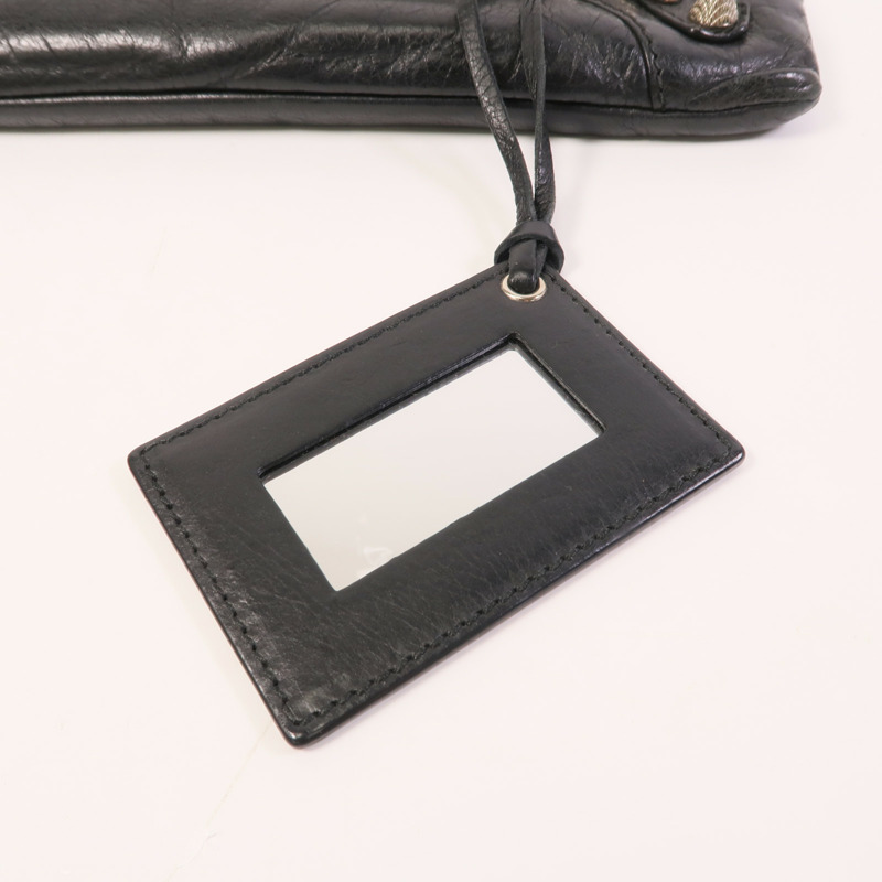 BALENCIAGA 牛皮皮革Pouch銀扣手拿包-3