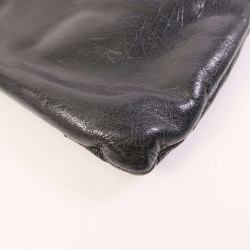 BALENCIAGA 牛皮皮革Pouch銀扣手拿包-8