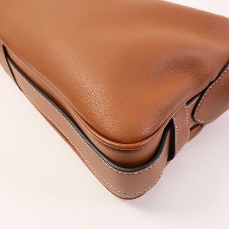 CELINE 牛皮皮革Romy Medium金扣肩背袋-7