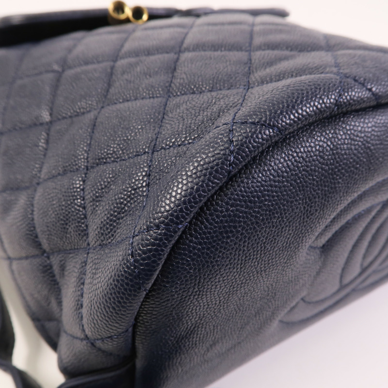 CHANEL 牛皮皮革Filigree Backpack金扣鏈帶背包-6