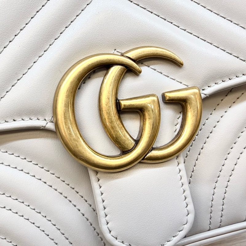 GUCCI灰色牛皮GG Marmont系列方形側背包739682-19