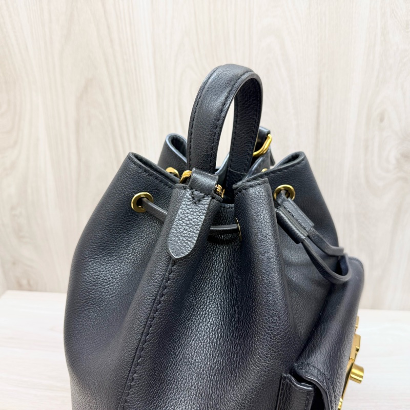 LV黑色金釦牛皮Lockme抽繩手提側背水桶包M57687-13