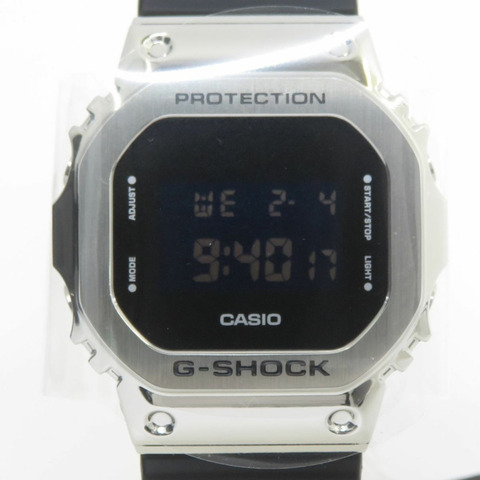 卡西歐 G-SHOCK 金屬錶圈 GM-5600U-1JF 石英錶