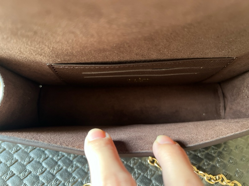 LV  Lily Monogram帆布鍊帶斜背包-2