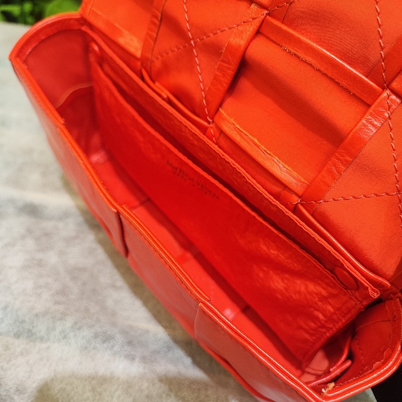 Bottega Veneta Cassette Mini Wast Bag-7