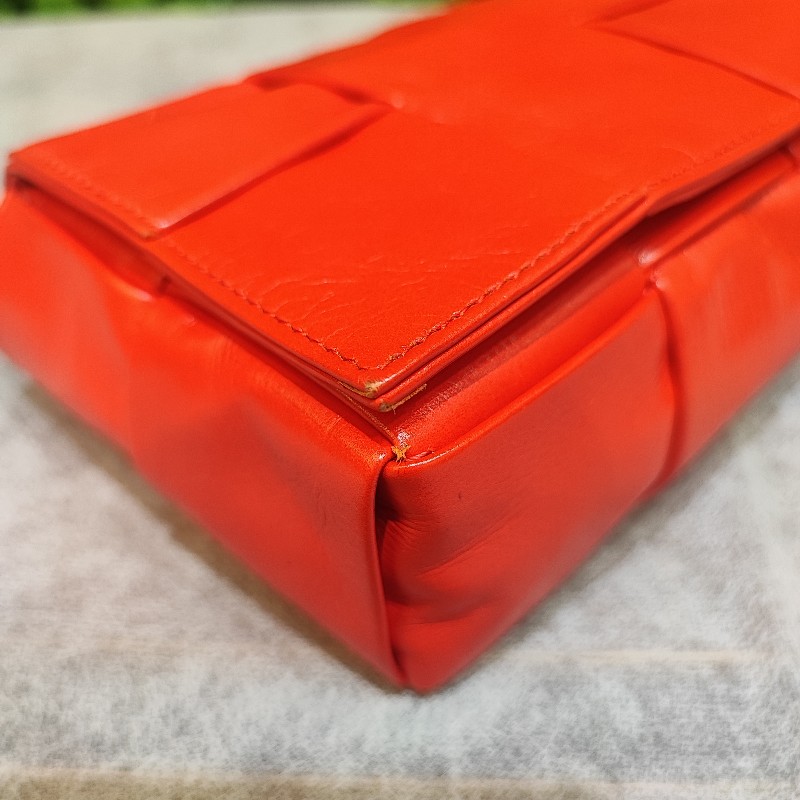 Bottega Veneta Cassette Mini Wast Bag-15