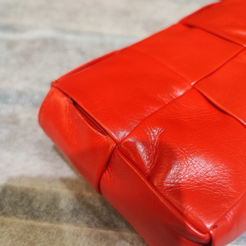 Bottega Veneta Cassette Mini Wast Bag-13