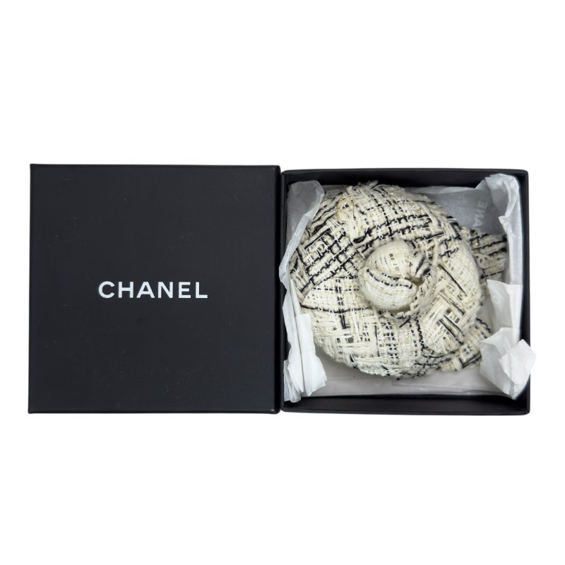 CHANEL CC 山茶花 粗花呢 胸針-11