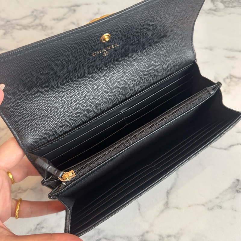 Chanel黑色金boy釦式長夾  超經典超好用🫶-15