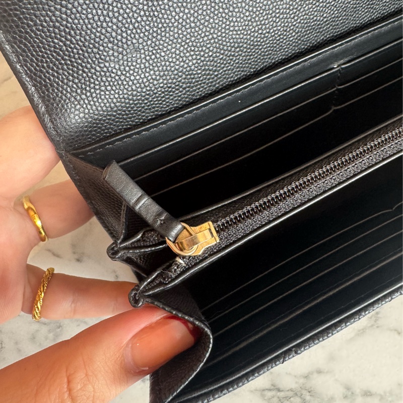 Chanel黑色金boy釦式長夾  超經典超好用🫶-17