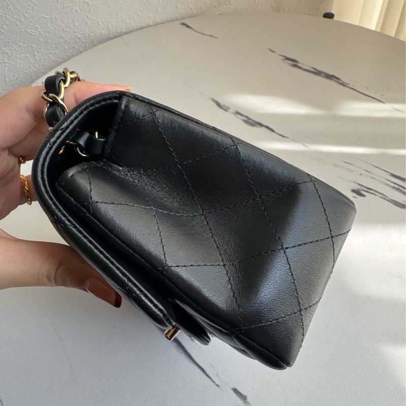 Chanel黑色淡金雙C方胖子 超級經典-4