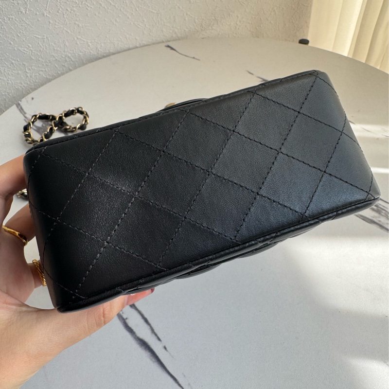 Chanel黑色淡金雙C方胖子 超級經典-6