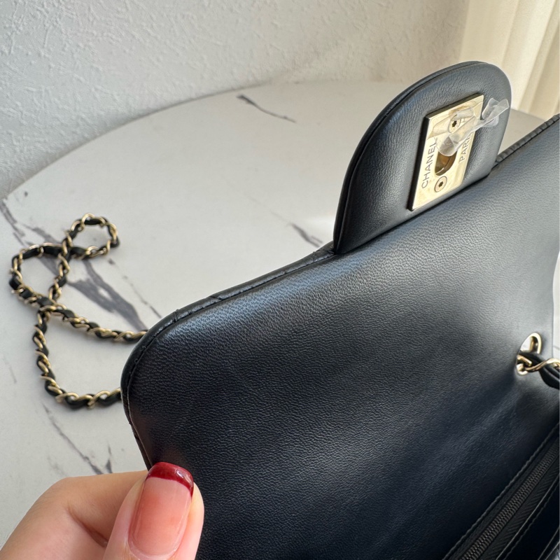 Chanel黑色淡金雙C方胖子 超級經典-16