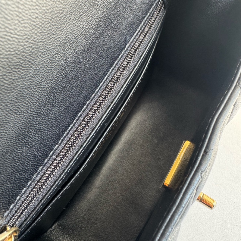 Chanel黑色淡金雙C方胖子 超級經典-20