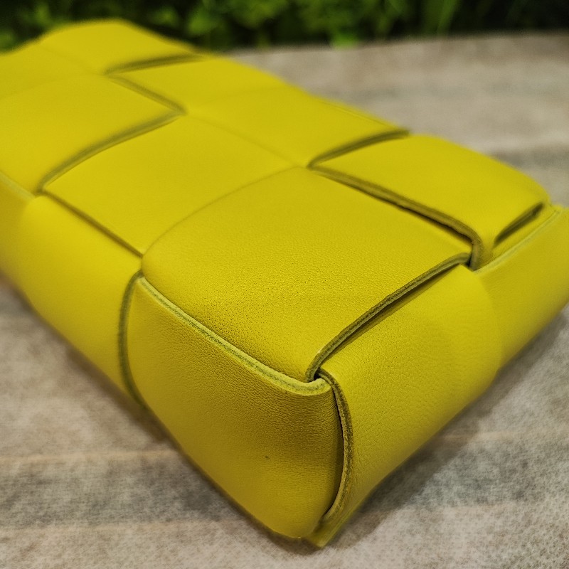 Bottega Vaneta Cassette Mini Waist Bag-9