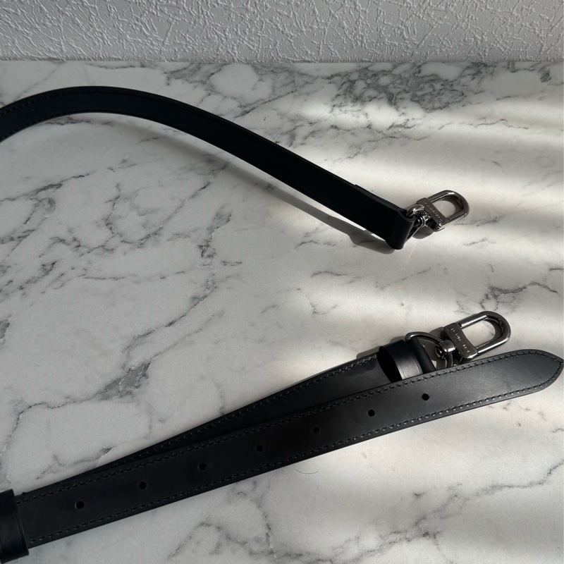 LV M40605黑花紋手提兩用keepall55-41