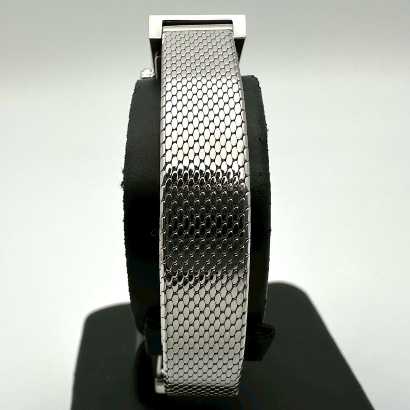 GUCCI G-Frame 147.5 石英腕錶，不鏽鋼材質，銀色多色，女士款-8