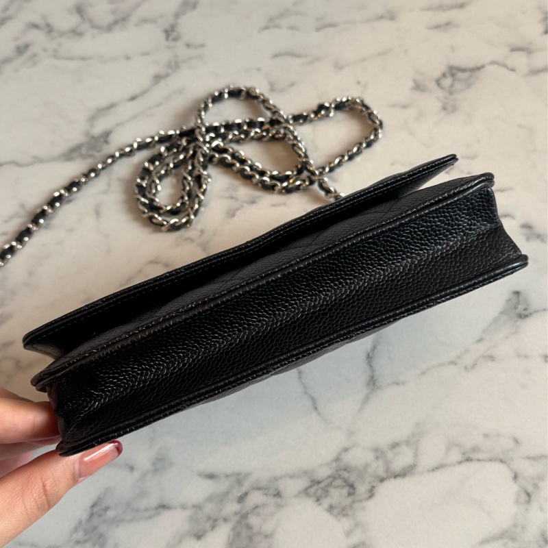 Chanel黑荔枝銀雙C  WOC  經典必買🫶-6