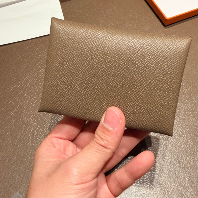 愛馬仕 Calvi duo 大象灰 全新 K刻 盒子紙袋緞帶 購證全-0