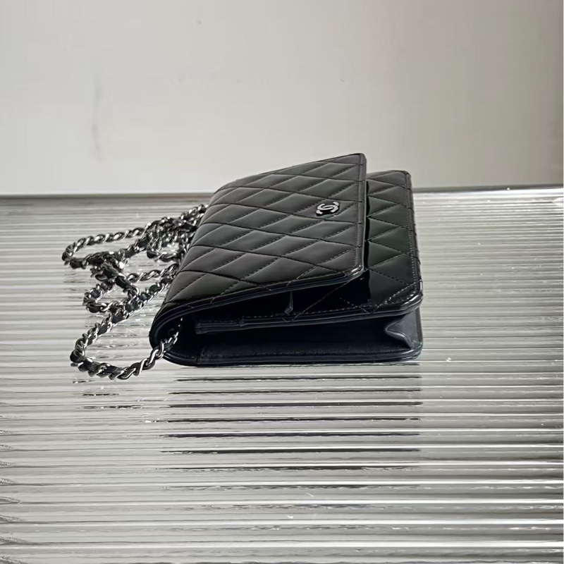 99新CHANEL香奈儿  黑银漆皮woc链条包，尺寸：19*12*4-3