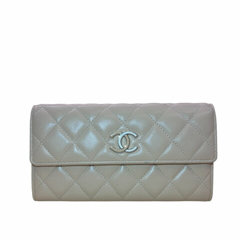 CHANEL 杏色羊皮菱格紋信封式長夾