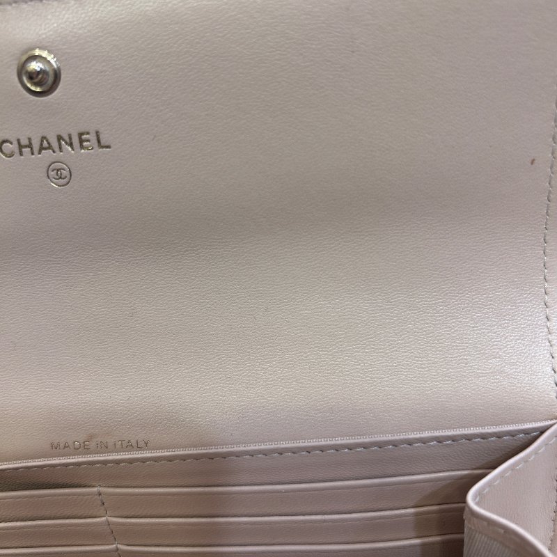 CHANEL 杏色羊皮菱格紋信封式長夾-13