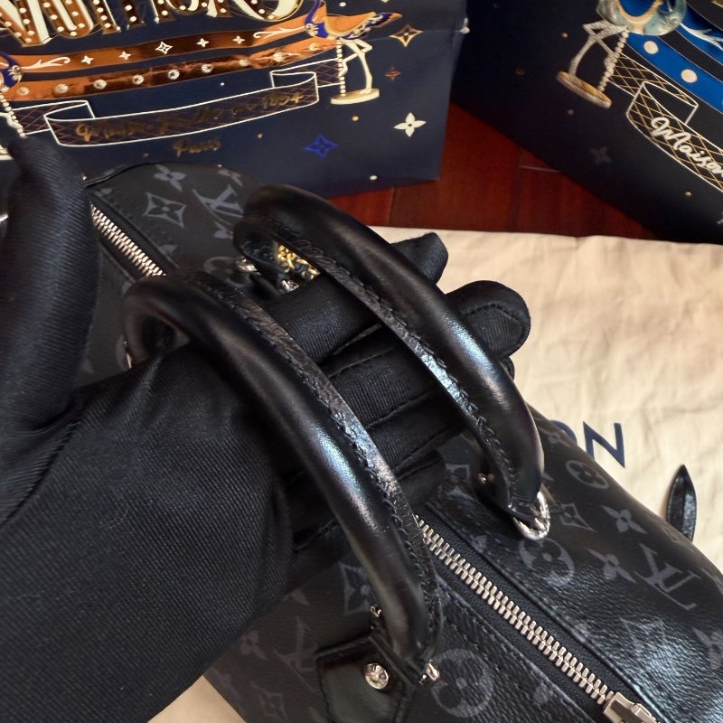 全新品 路易威登/Louis Vuitton Speedy Soft30 黑色老花壓紋枕頭包 芯片款-4