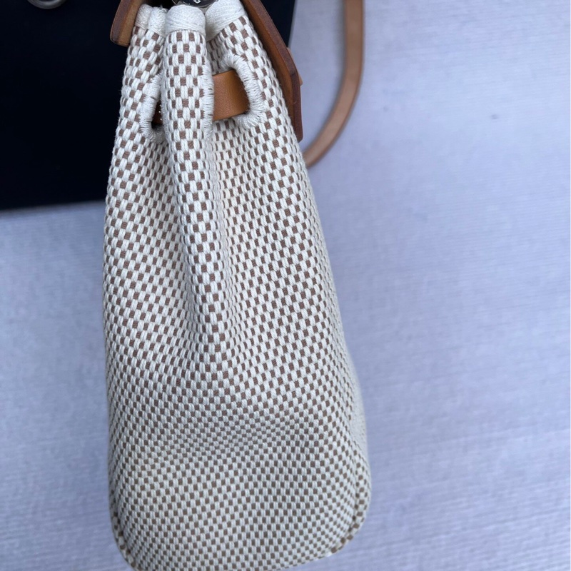 【贈送藍色更換袋❗️一個價錢擁有兩個包✨】Hermes Herbag 31米棕單肩|雙肩|斜背 中古包-11