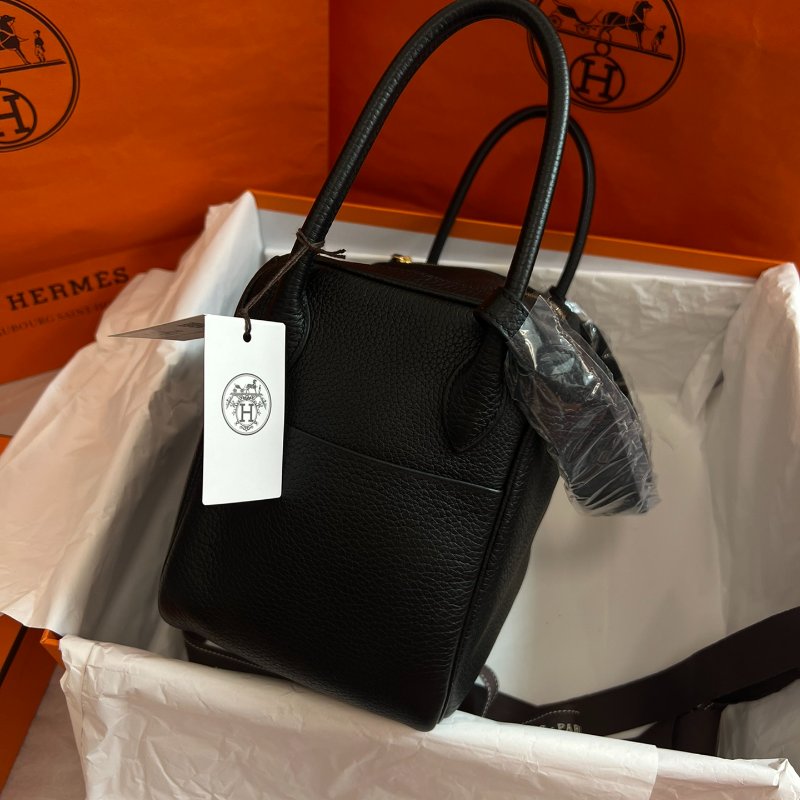 閒置品 Hermes愛馬仕 Lindy26 黑金TC皮 Y刻 手提包-3