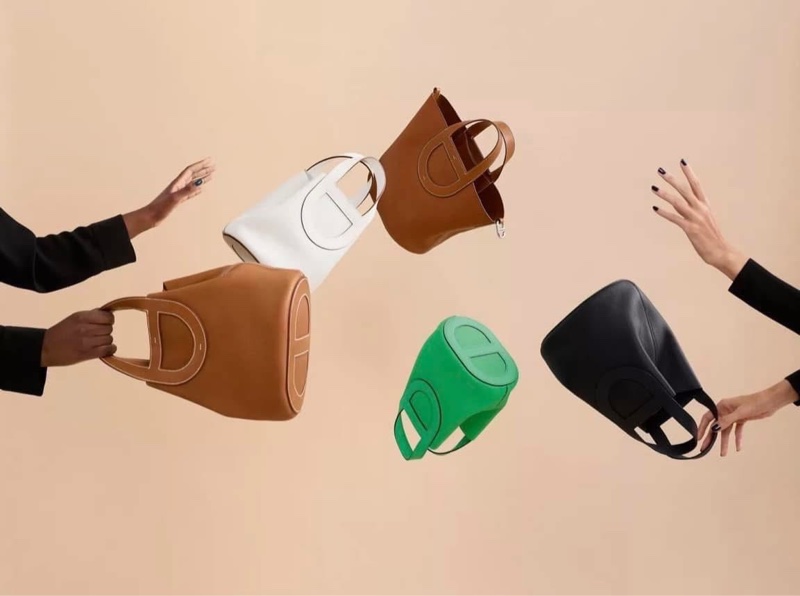 Hermes in the loop18 全新商品 黑色金扣 豬鼻子 菜籃子-1