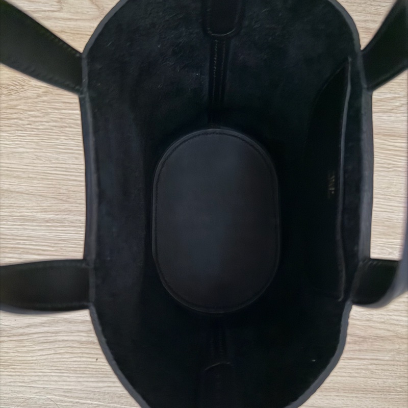 Hermes in the loop18 全新商品 黑色金扣 豬鼻子 菜籃子-8