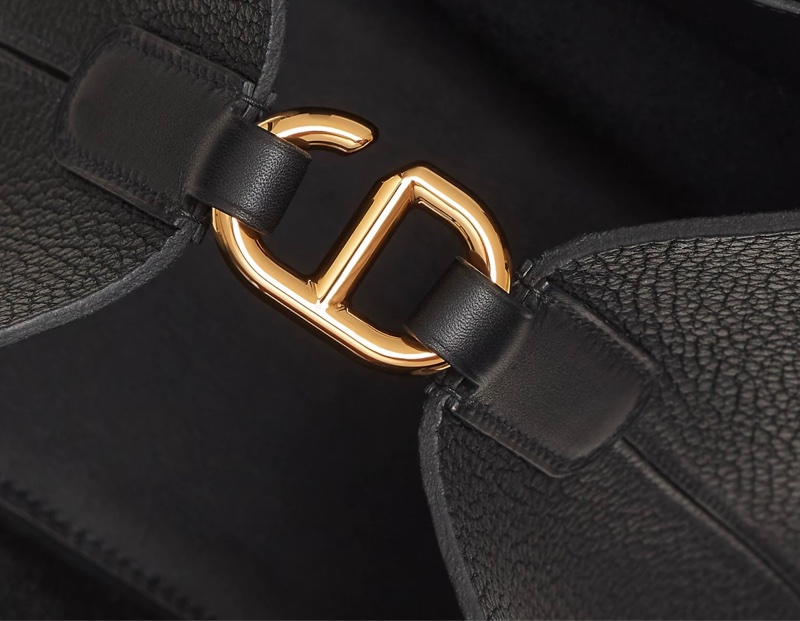 Hermes in the loop18 全新商品 黑色金扣 豬鼻子 菜籃子-10