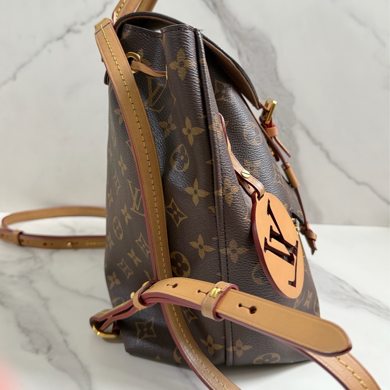 平台最低售 ✨LV 老花後背包 M45501-2