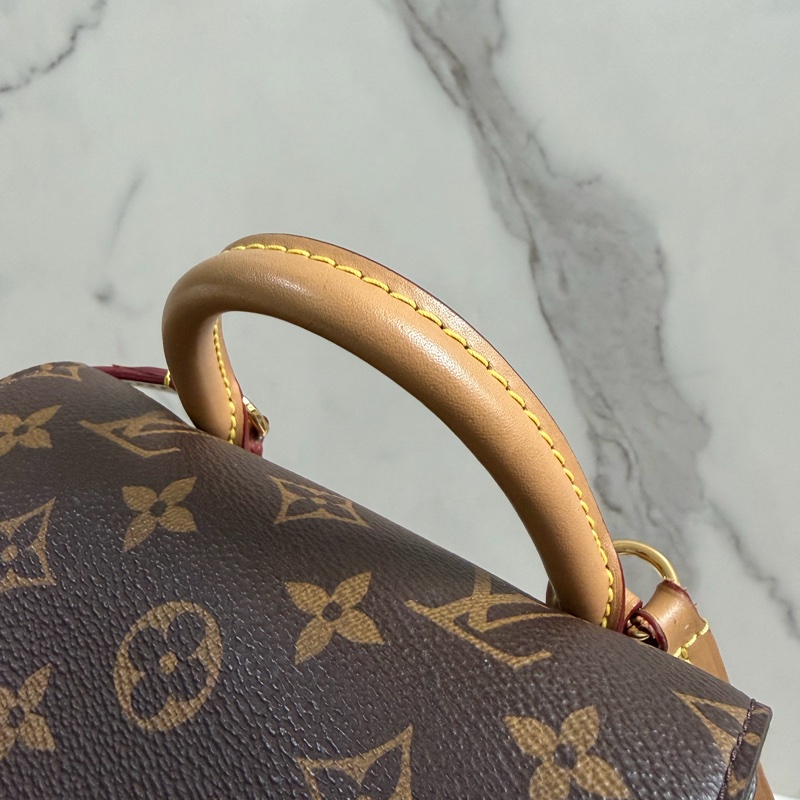 平台最低售 ✨LV 老花後背包 M45501-5