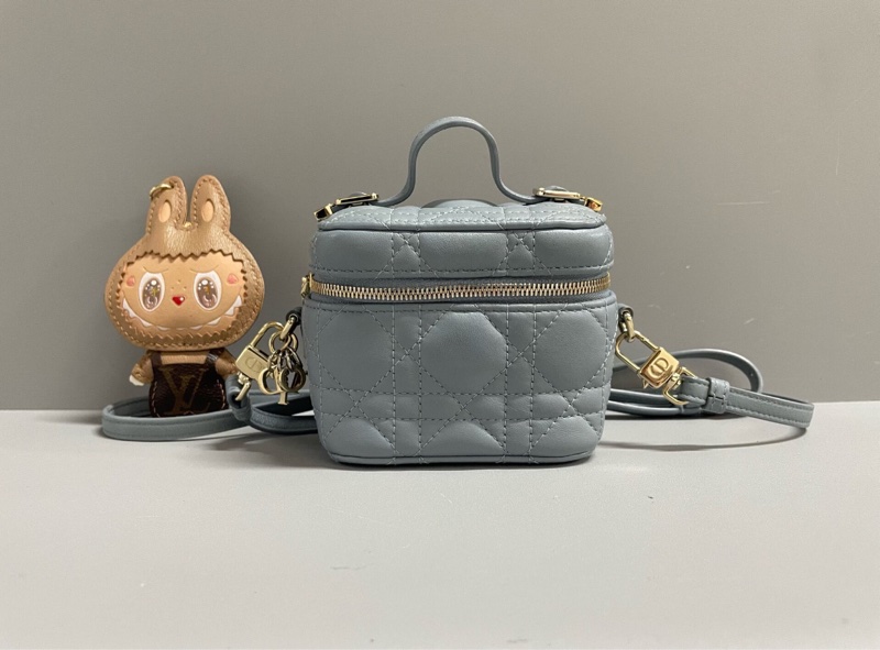 【95%新✨實用小包✨全網最低價】Dior Lady Dior Vanity  Mini 化妝盒子 超迷你羊皮藤格紋|斜背包|單肩包-3