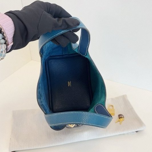 Hermes愛馬仕 Picotin拼色菜籃子18 深邃藍拼博斯普魯斯綠金扣 手提包-8