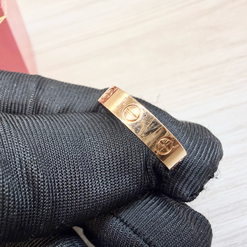 Cartier玫瑰金Love戒指小型款1顆鑽石B4050749-5