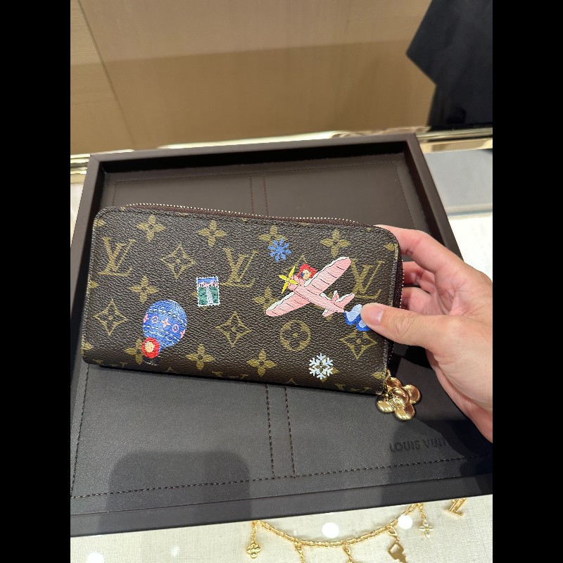 LV Vivienne 拉鍊錢包

M26256-2