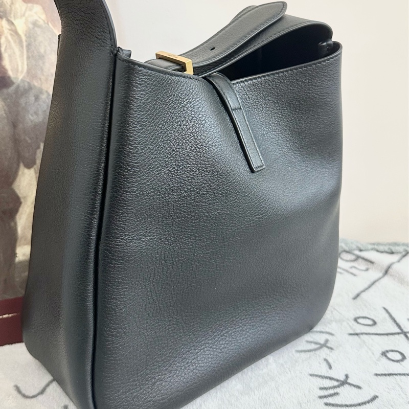 【全🆕】YSL hobo small LE5A7 黑金色 Logo粒面牛皮 Hobo 小號 small Black單肩包 手提包-3