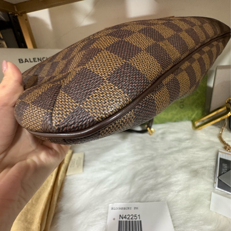 lv Bloomsbury pm 斜背包-7