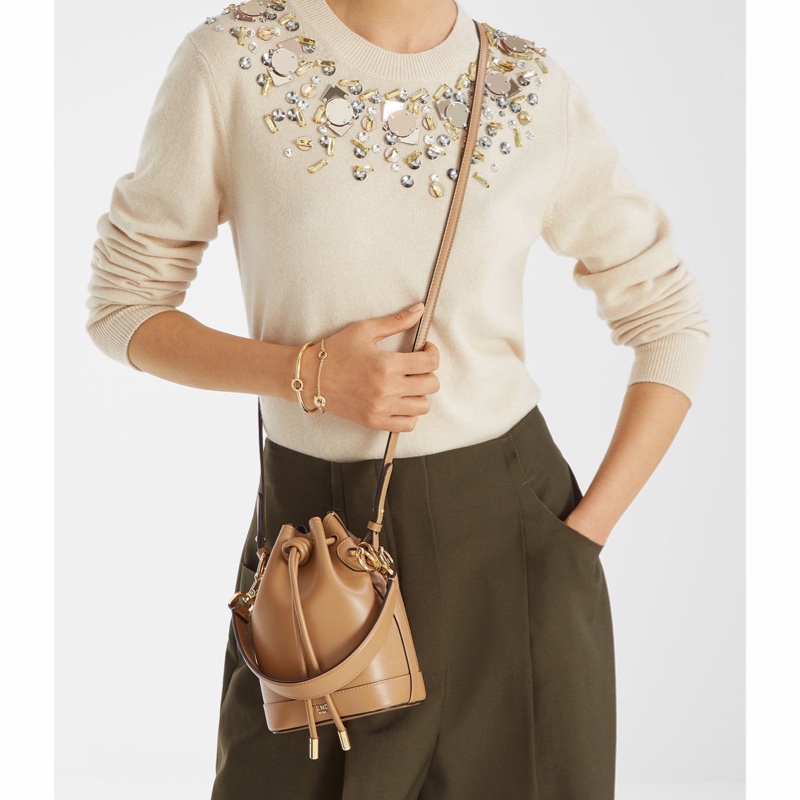 Fendi 女士 Mon Tresor 水桶包均碼碼常規、13.5cm*11cm*19cm-5