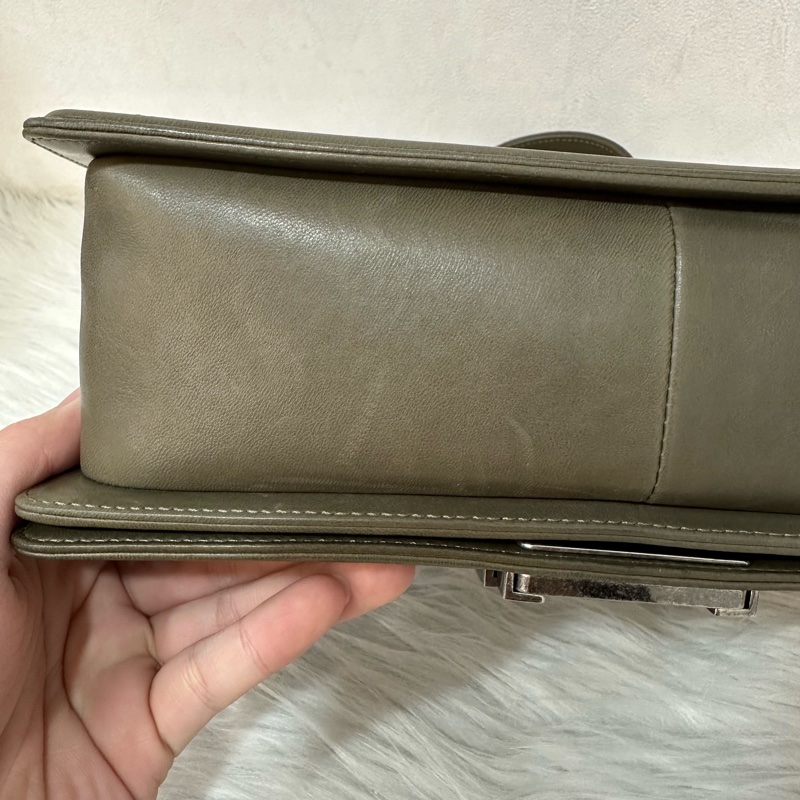 特價出清🌸Chanel A67086 墨綠色銀釦boy25-9