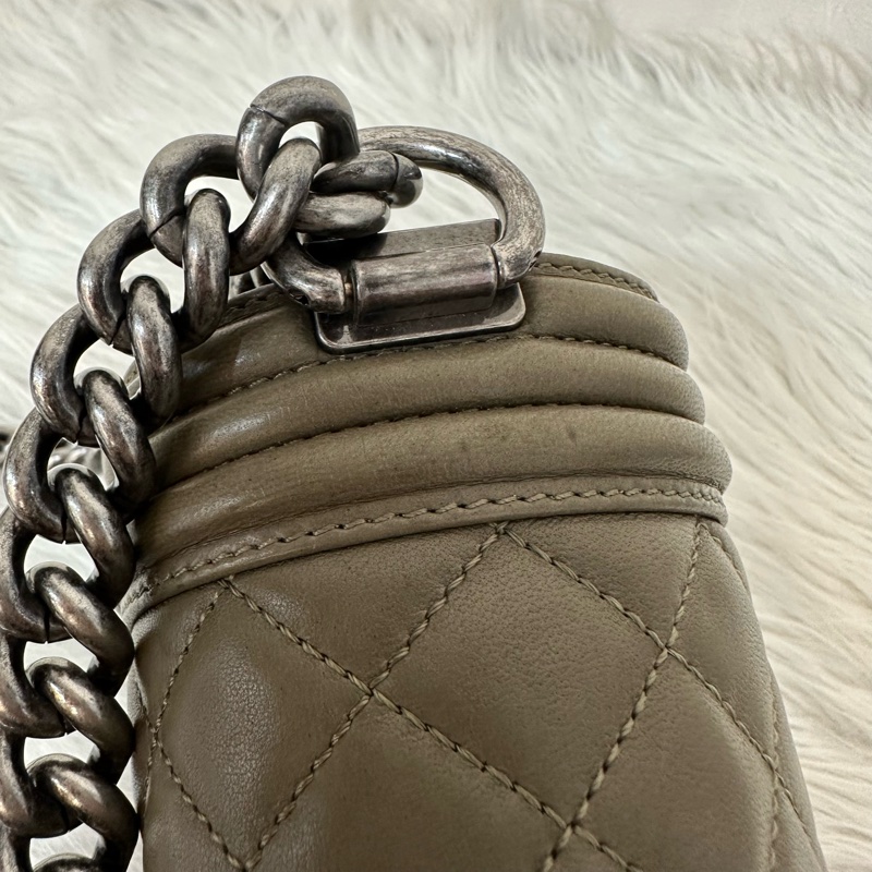 特價出清🌸Chanel A67086 墨綠色銀釦boy25-22