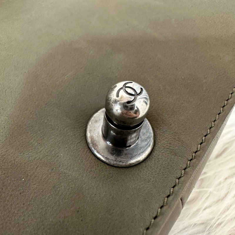 特價出清🌸Chanel A67086 墨綠色銀釦boy25-40