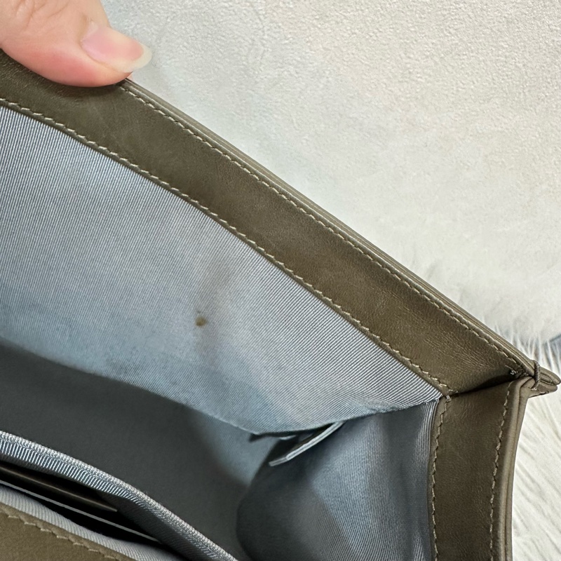 特價出清🌸Chanel A67086 墨綠色銀釦boy25-57